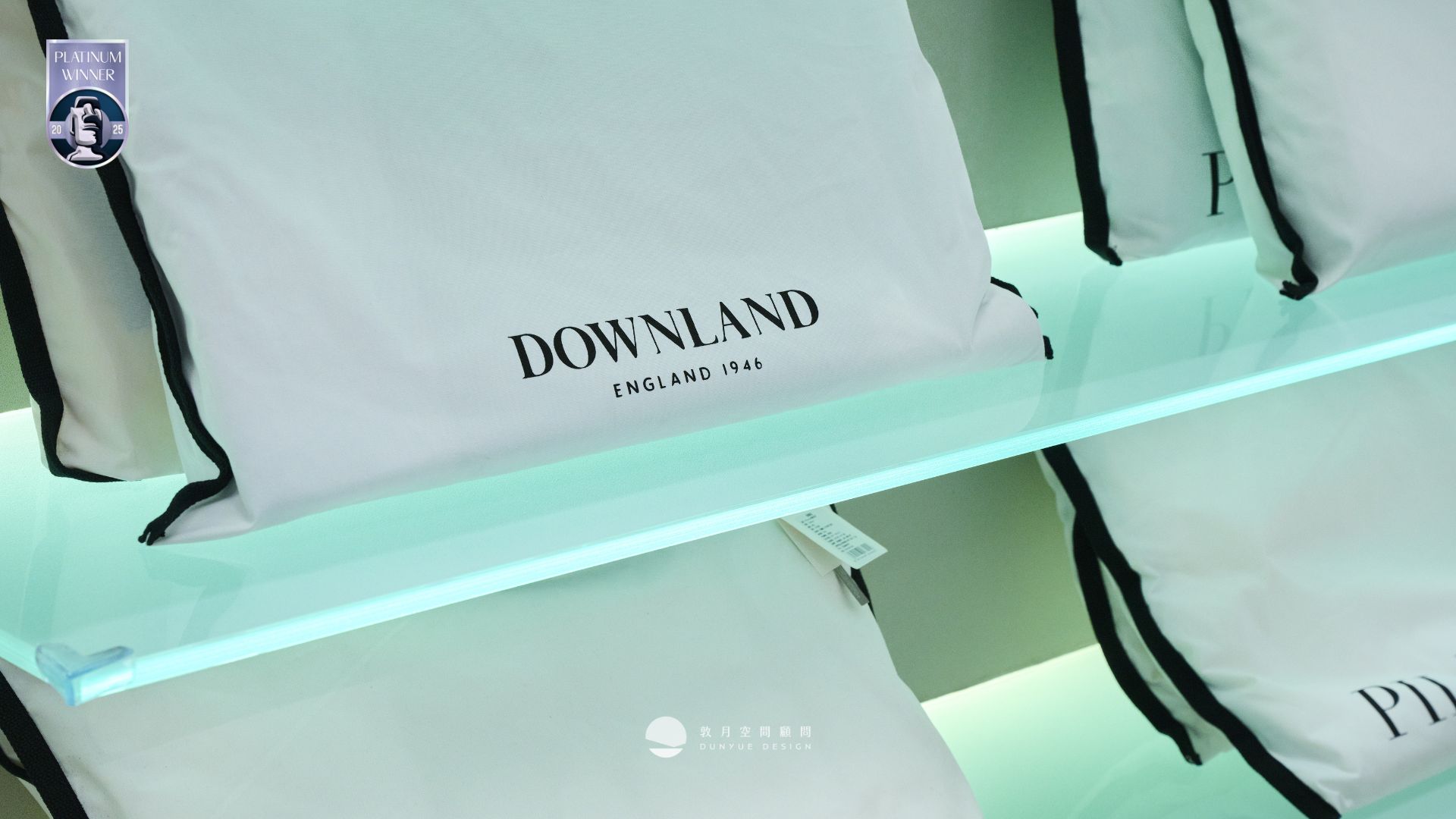 敦月空間顧問作品｜Downland 品牌概念店｜2025美國泰坦品牌大獎 最佳環境與空間品牌設計 最高榮譽鉑金獎-12